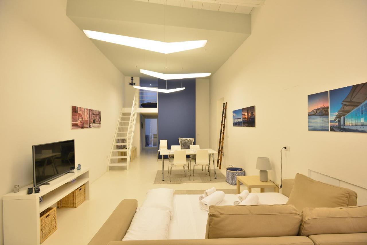 Izzhome Loft 84 カリアリ エクステリア 写真